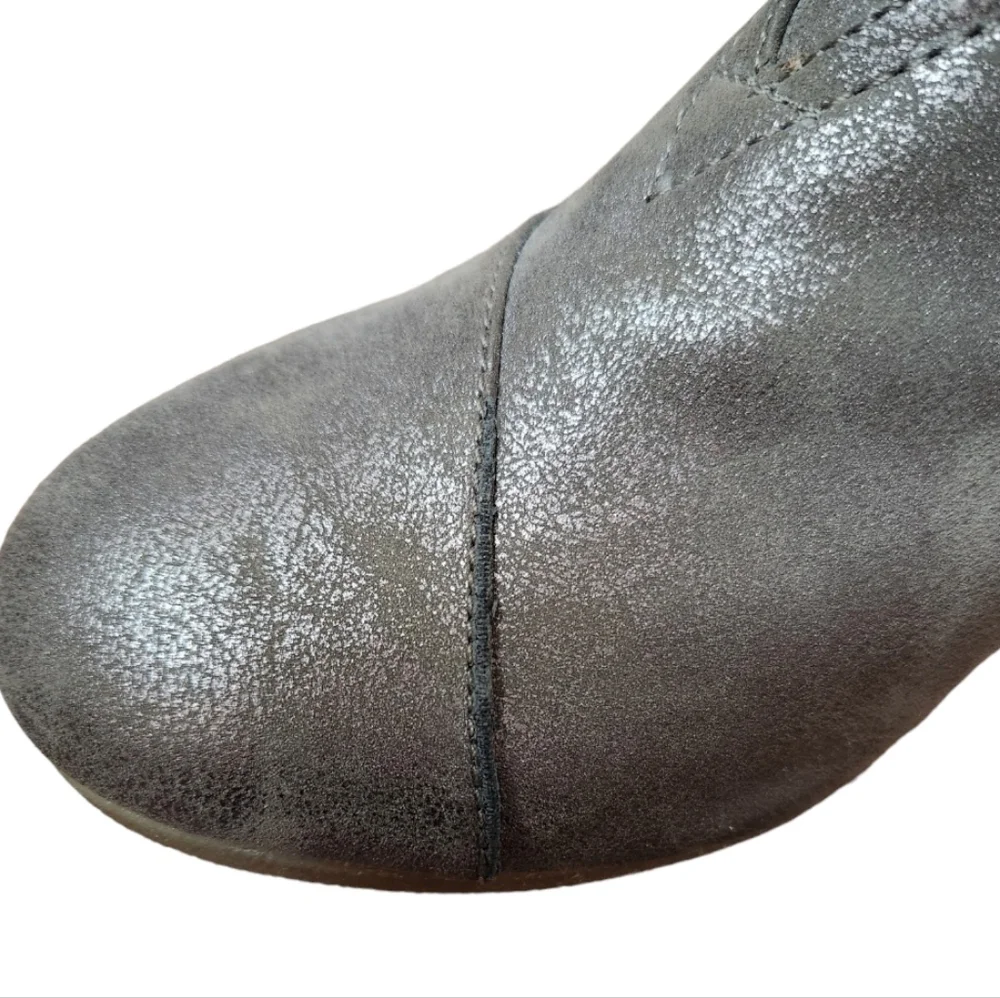 Toms Women's Desert Wedge Gray Metallic Bootie / Ankle Boot, size 11 NEW - Picture 8 of 12